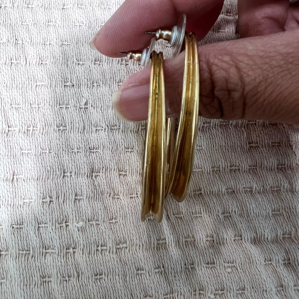 Stella & Dot Oval Hoop Earrings Womens 2" Gold Tone Sculptural Brushed Tapered - Picture 9 of 10